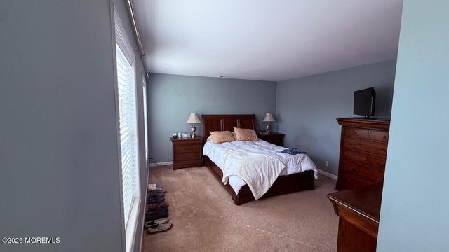6 Spring Street, Beachwood, NJ 08722