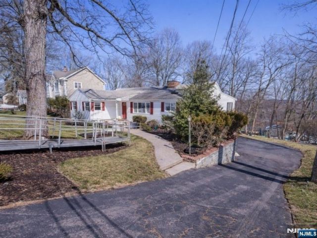 160 Degray Street, Haledon, NJ 07508