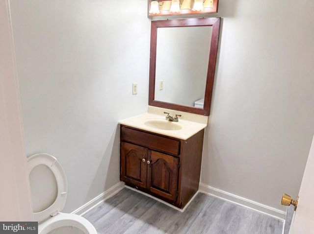 98 GRIMES DR, Martinsburg, WV 25403