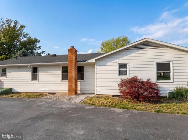 98 GRIMES DR, Martinsburg, WV 25403