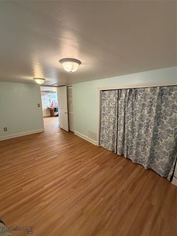 2116 8th Avenue N, Great Falls, MT 59401