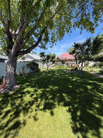 2116 8th Avenue N, Great Falls, MT 59401