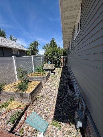 2116 8th Avenue N, Great Falls, MT 59401