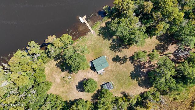 100 Hog Island, New Bern, NC 28560
