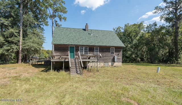 100 Hog Island, New Bern, NC 28560