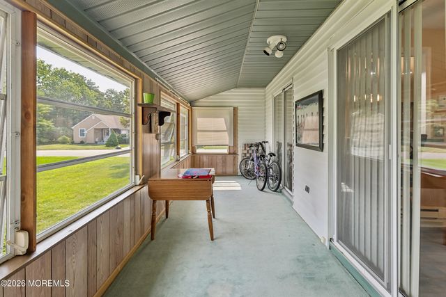 7 Foxboro Court, Whiting, NJ 08759