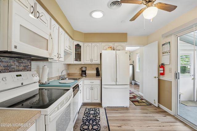 7 Foxboro Court, Whiting, NJ 08759