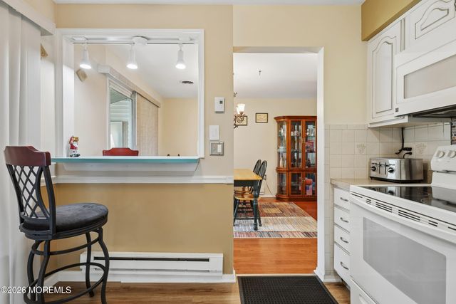 7 Foxboro Court, Whiting, NJ 08759