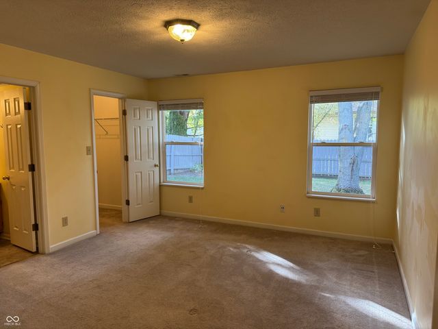 733 Chestnut Lane, Brownsburg, IN 46112