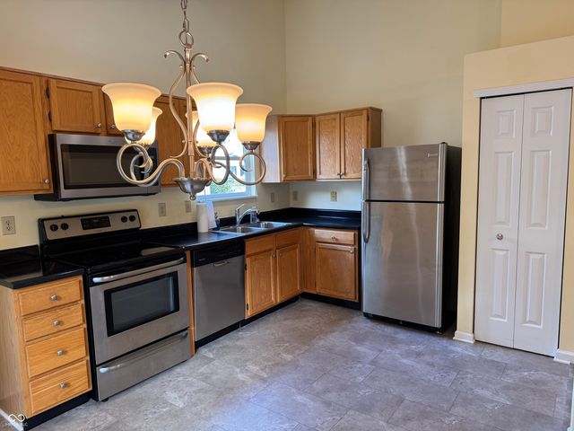 733 Chestnut Lane, Brownsburg, IN 46112