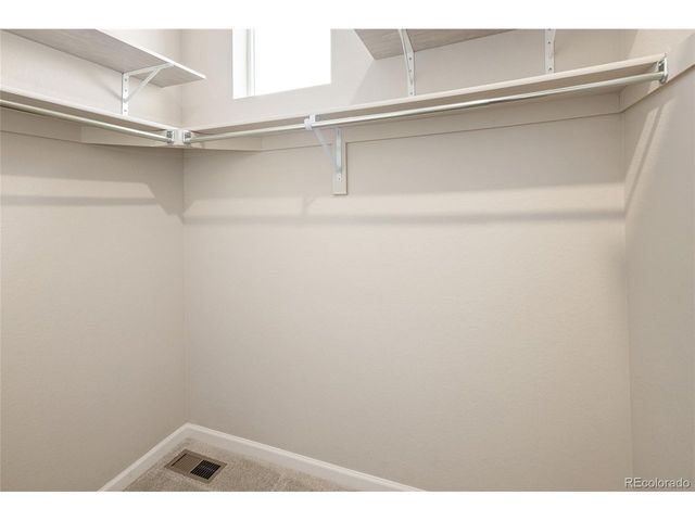 1033 Oak Cir, Lakewood, CO 80215