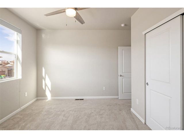 1033 Oak Cir, Lakewood, CO 80215