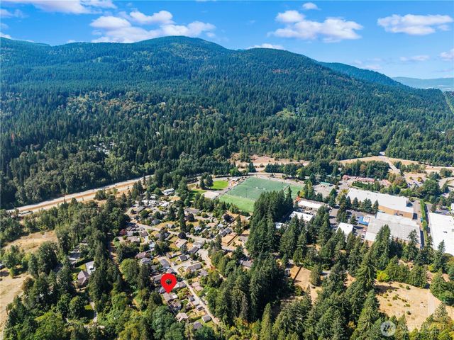 8431 309th Place SE, Preston, WA 98050