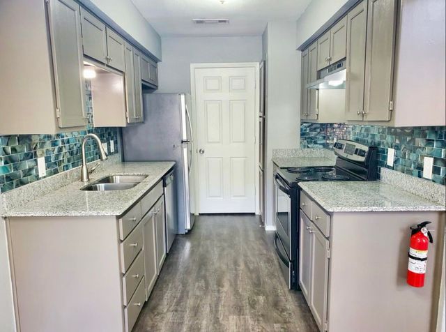 119 Peachtree Court B, Kennedale, TX 76060