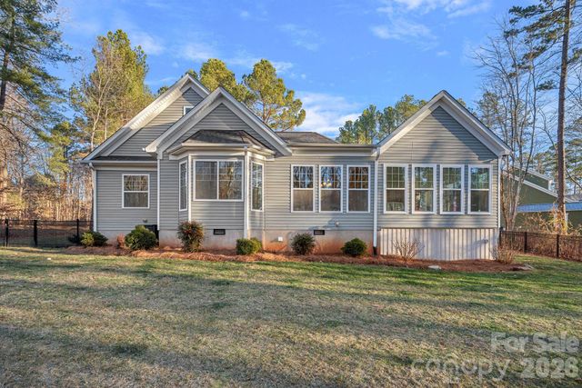4448 Outlook Drive, Iron Station, NC 28080