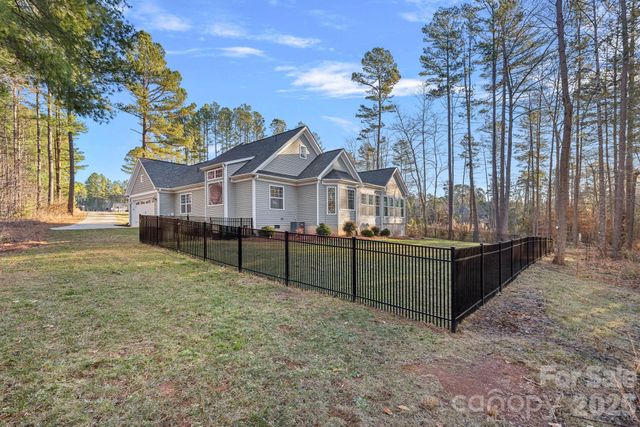 4448 Outlook Drive, Iron Station, NC 28080