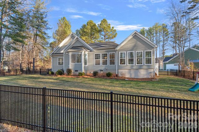 4448 Outlook Drive, Iron Station, NC 28080