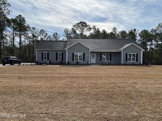 111 Gold Coast Drive, Hampstead, NC 28443