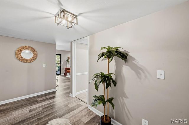 590 Sarah Lane 208, St Louis, MO 63141