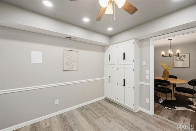 590 Sarah Lane 208, St Louis, MO 63141