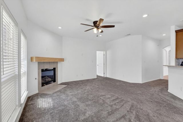 3304 Landhope Circle, Arlington, TX 76016