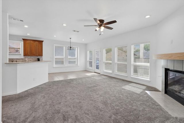 3304 Landhope Circle, Arlington, TX 76016