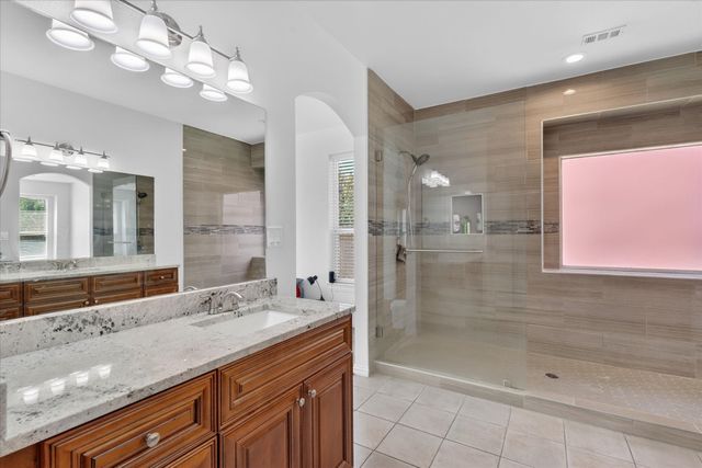 3304 Landhope Circle, Arlington, TX 76016