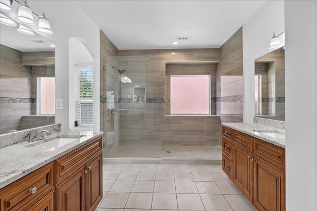 3304 Landhope Circle, Arlington, TX 76016