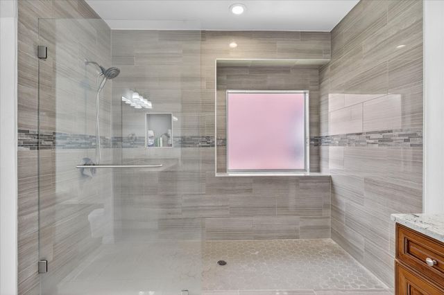 3304 Landhope Circle, Arlington, TX 76016