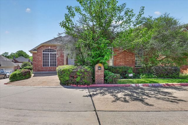 3304 Landhope Circle, Arlington, TX 76016