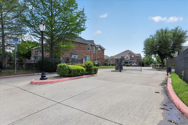 3304 Landhope Circle, Arlington, TX 76016