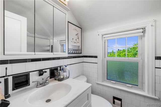 190 Springville Avenue, Amherst, NY 14226