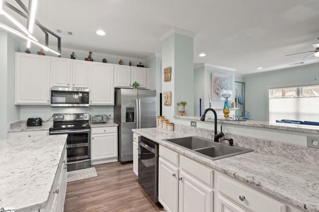 228 Louisville Drive, Greenville, SC 29607