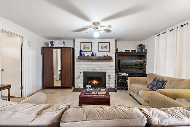 4602 94th Place NE, Marysville, WA 98270