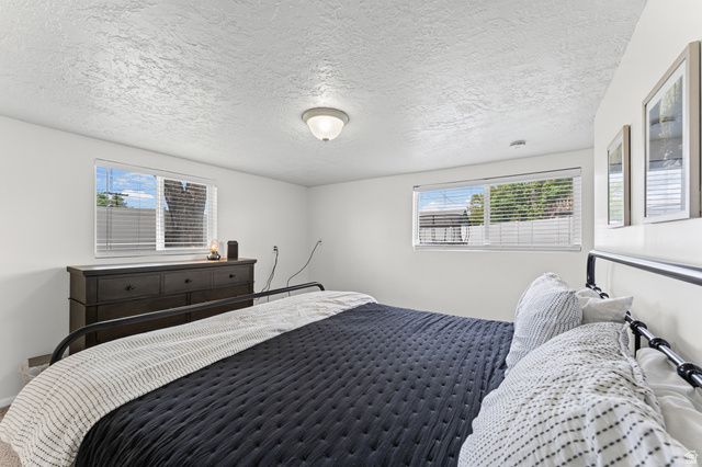 1019 E 400 N, Bountiful, UT 84010