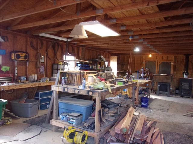 2887 Habberton Road, Springdale, AR 72764