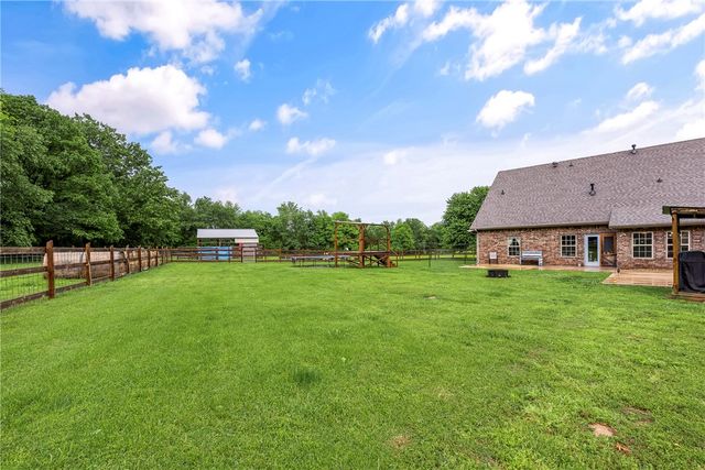 2887 Habberton Road, Springdale, AR 72764