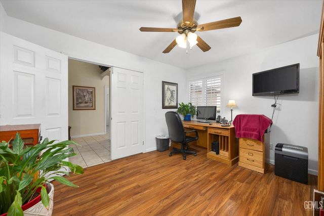 4309 Silver Maple Court, Bakersfield, CA 93313