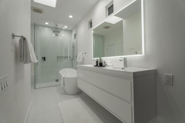 2090 W Nicola Road, Palm Springs, CA 92262