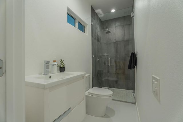 2090 W Nicola Road, Palm Springs, CA 92262
