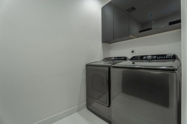 2090 W Nicola Road, Palm Springs, CA 92262