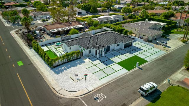 2090 W Nicola Road, Palm Springs, CA 92262