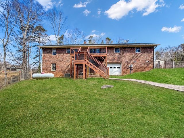 581 Roberts Ridge Road, Ellijay, GA 30540
