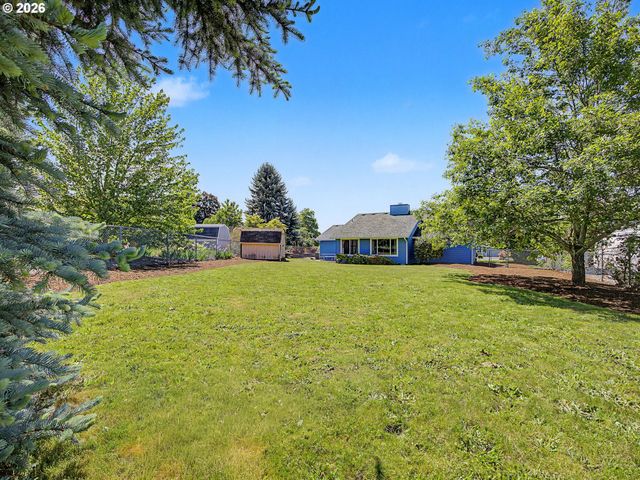 22713 Se NAOMI Dr, Damascus, OR 97089