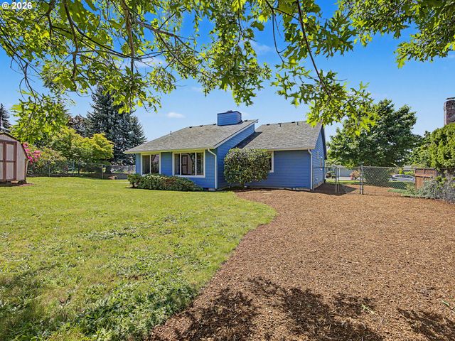 22713 Se NAOMI Dr, Damascus, OR 97089