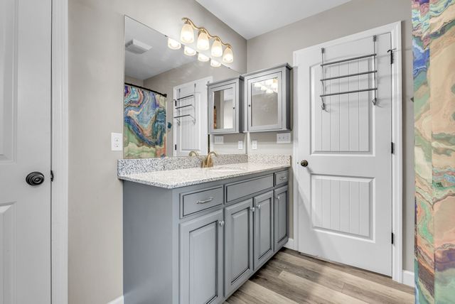 156 Old Post Rd, Mcminnville, TN 37110