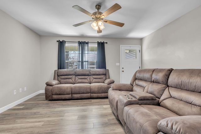 156 Old Post Rd, Mcminnville, TN 37110