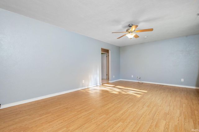 23559-1 County Road 16, Elkhart, IN 46516