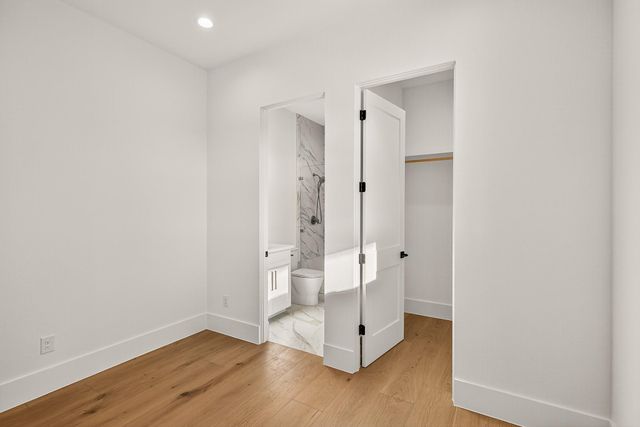 400 Emerald WAY, Horseshoe Bay, TX 78657