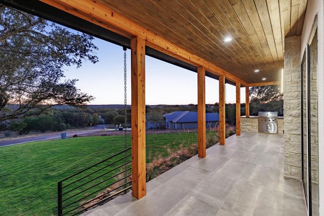 400 Emerald WAY, Horseshoe Bay, TX 78657